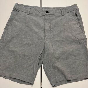 Lululemon Commission Shorts Size 32 Gray Zip Pocket